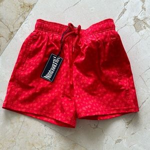 VILEBREQUIN KIDS Boys
Red Piment Mini Turtle Print Swim Shorts 2T size 2ans